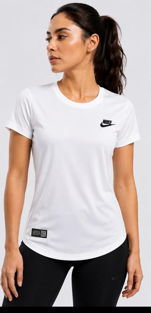 Nike T-Shirt
